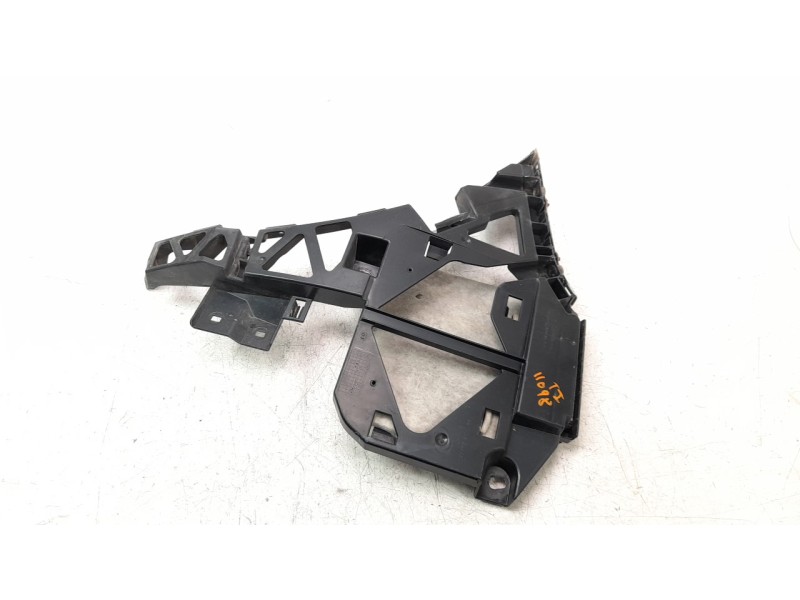 Recambio de soporte paragolpes trasero para mercedes-benz clase m (w166) ml 250 bluetec (166.004) referencia OEM IAM A1668851121