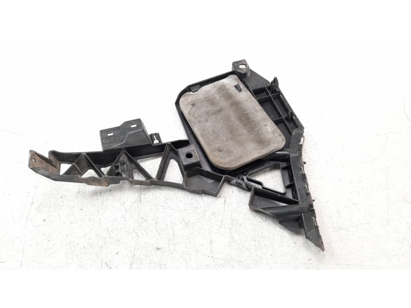 Recambio de soporte paragolpes trasero para mercedes-benz clase m (w166) ml 250 bluetec (166.004) referencia OEM IAM A1668851121