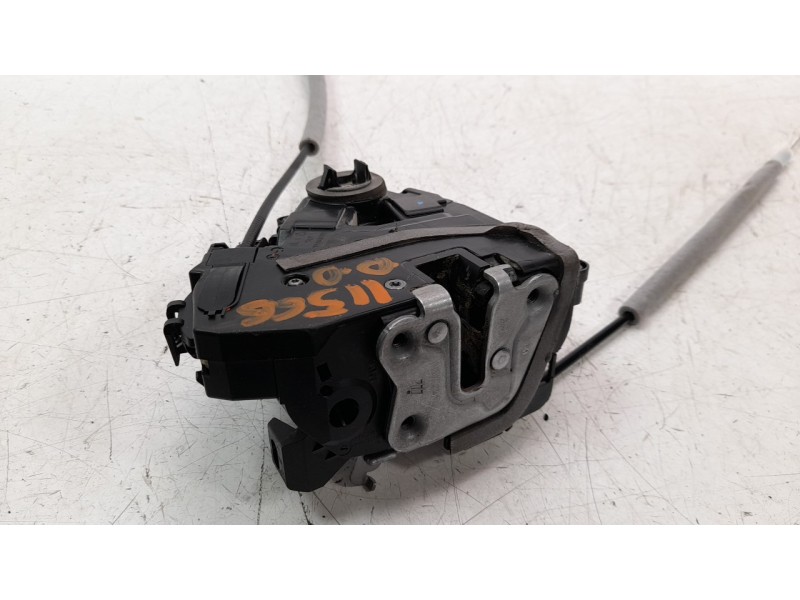 Recambio de cerradura puerta delantera derecha para renault express advance referencia OEM IAM 805022699R  