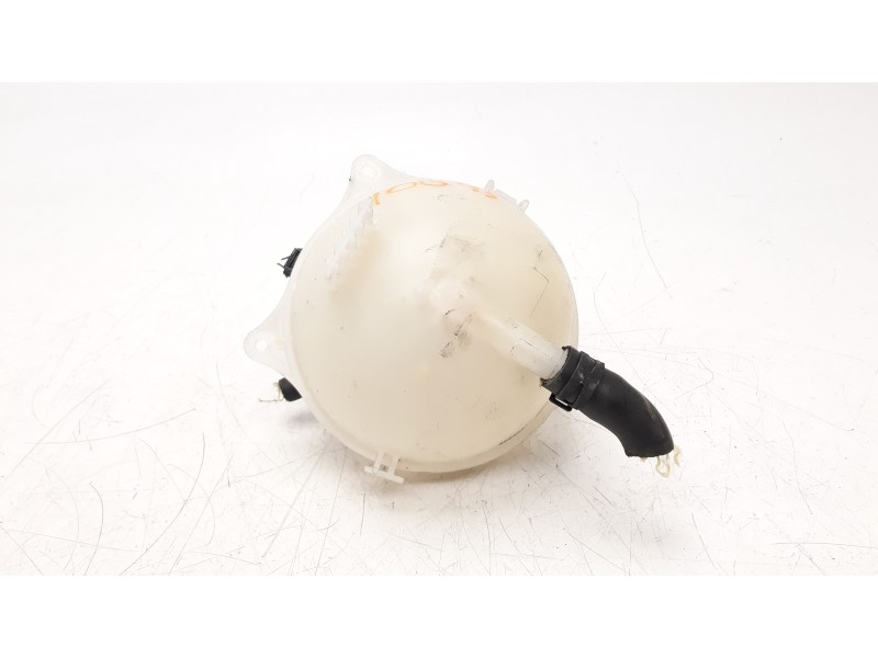 Recambio de deposito expansion para skoda fabia 1.0 tsi referencia OEM IAM 6Q0121407D  CZWVW013