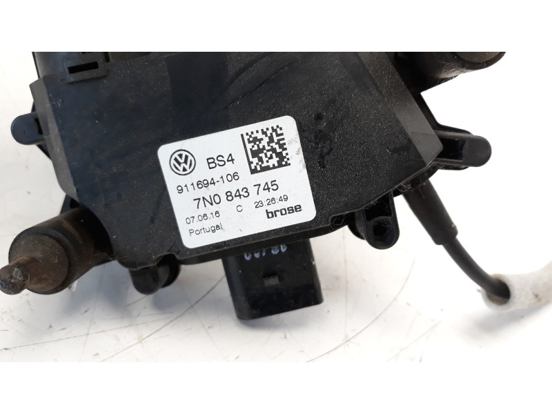 Recambio de cerradura puerta trasera izquierda para volkswagen sharan (7n2) 2.0 tdi referencia OEM IAM 7N0839015J  