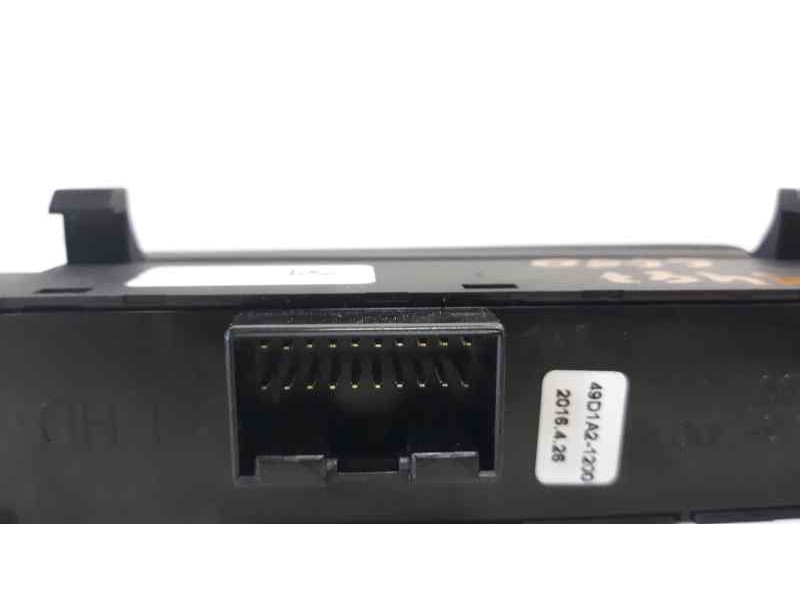 Recambio de interruptor para kia cee´d drive referencia OEM IAM 49D1A21000  