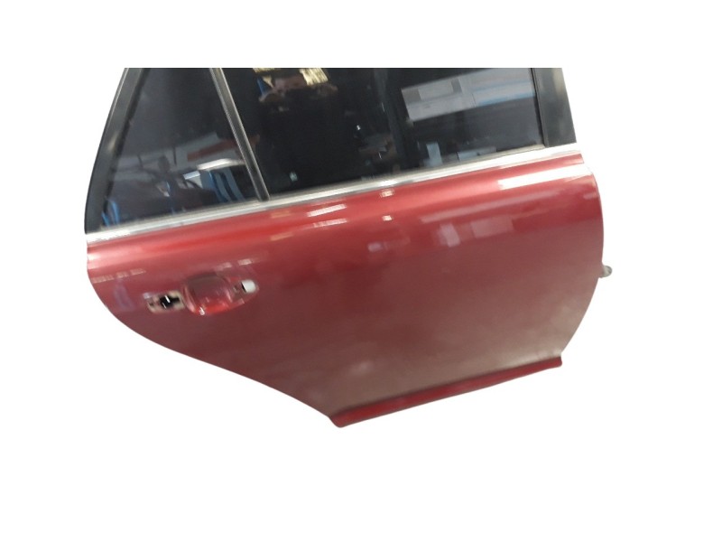 Recambio de puerta trasera derecha para toyota avensis berlina (t25) 1.8 16v cat referencia OEM IAM 6700305130  