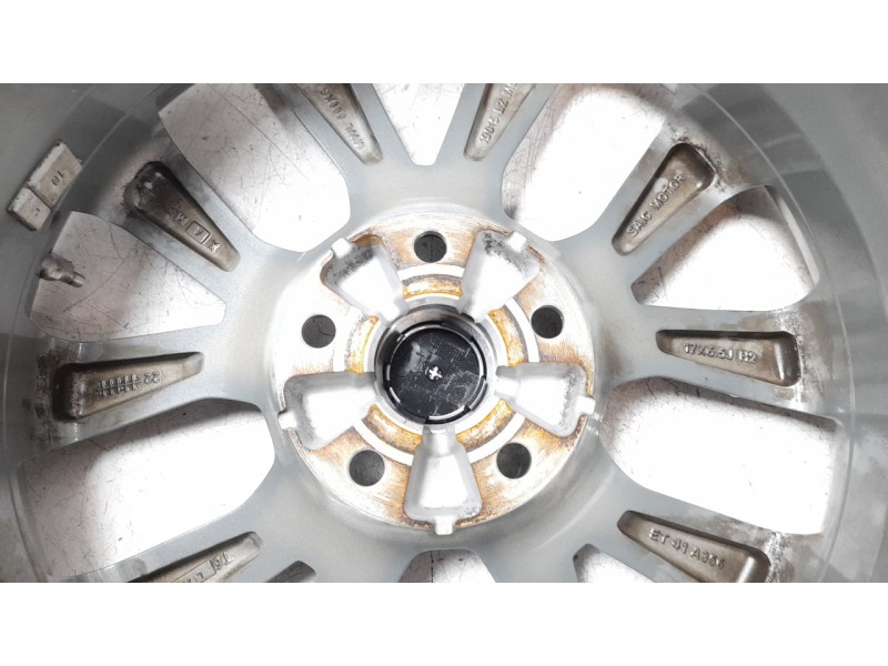 Recambio de llanta para mg hs comfort referencia OEM IAM 10378892  