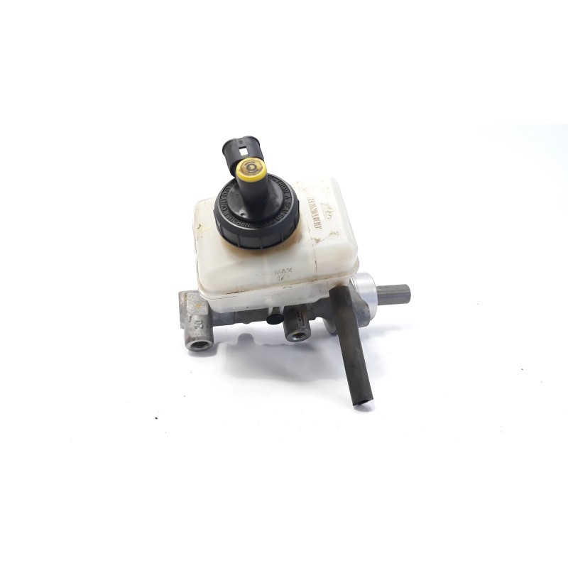 Recambio de bomba freno para dacia sandero 1.5 blue dci diesel fap cat referencia OEM IAM 03350890471  