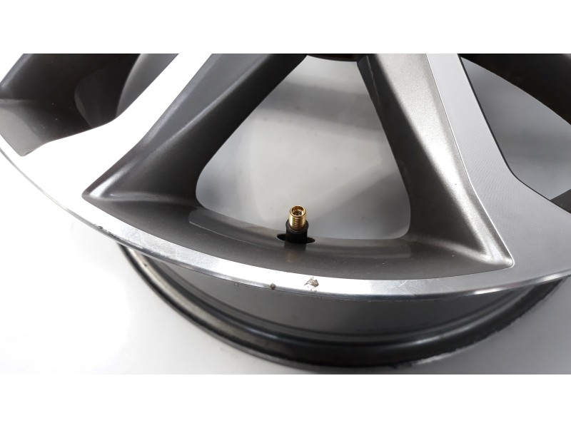 Recambio de llanta para hyundai santa fe (dm) 2.2 crdi cat referencia OEM IAM 18PULGADAS 529102W180 