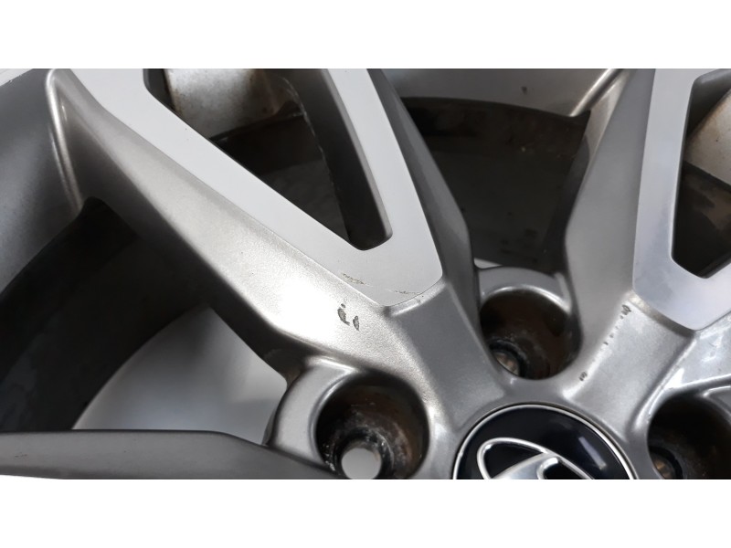 Recambio de llanta para hyundai santa fe (dm) 2.2 crdi cat referencia OEM IAM 18PULGADAS 529102W180 