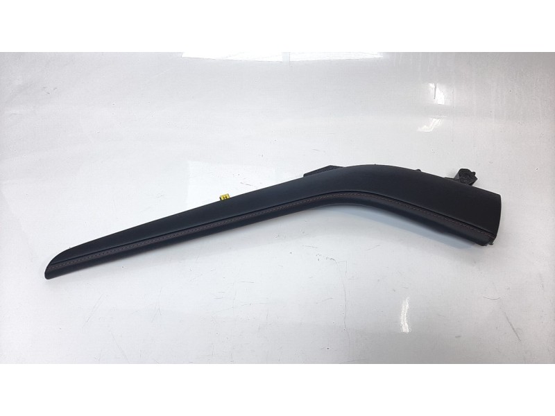 Recambio de moldura para mg hs comfort referencia OEM IAM 30136737OSA  