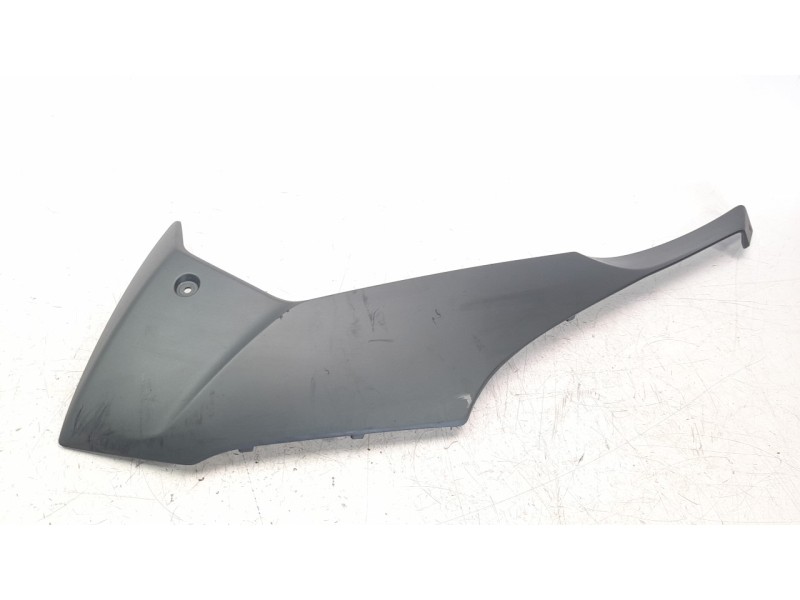 Recambio de moldura para yamaha tricity 300 referencia OEM IAM BX9F171L00P0  