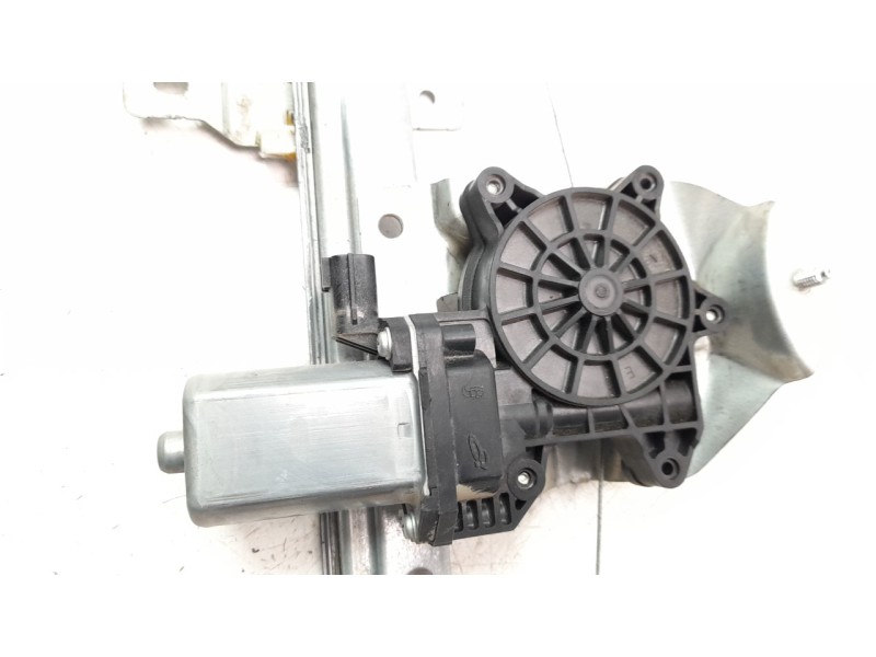 Recambio de elevalunas delantero derecho para renault express advance referencia OEM IAM 807201941R  