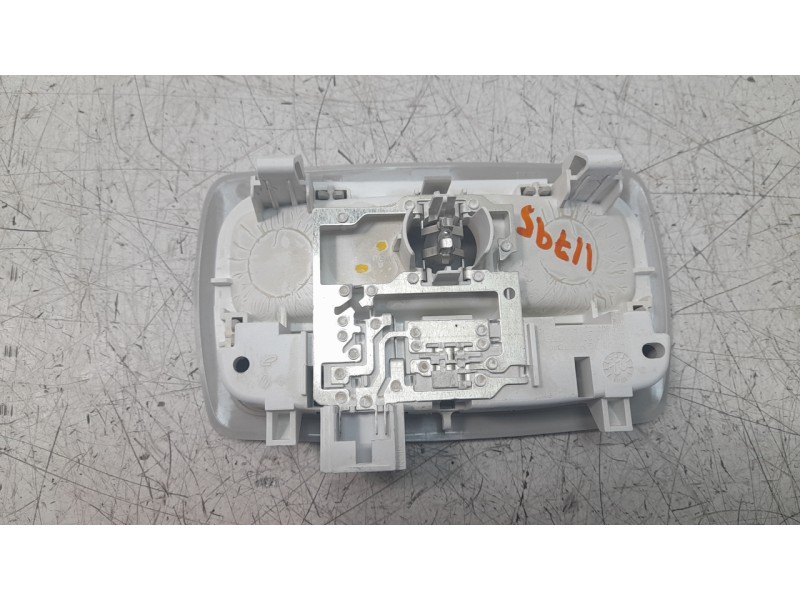 Recambio de luz interior para dacia duster ii anniversary referencia OEM IAM 264600276R  