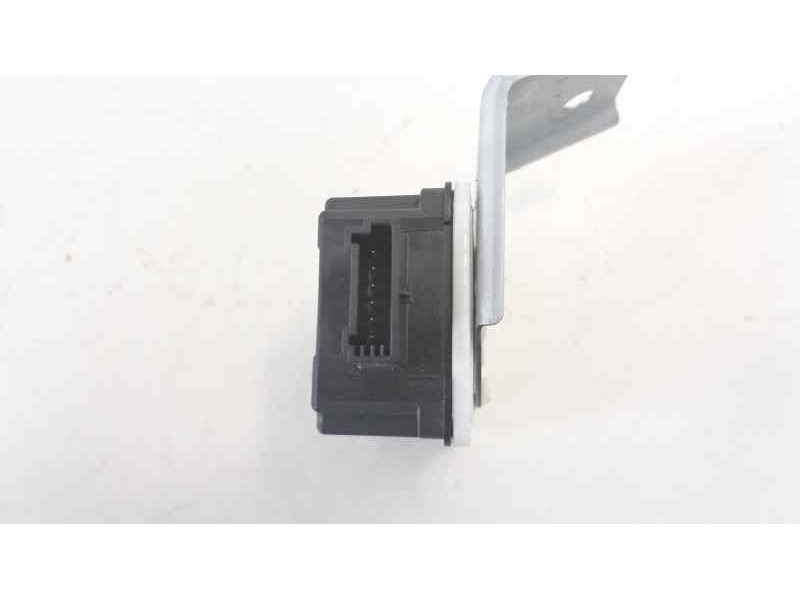 Recambio de modulo electronico para kia cee´d drive referencia OEM IAM 95800A2100  