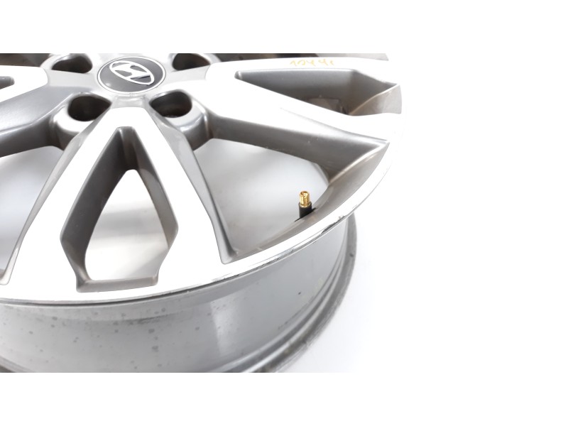 Recambio de llanta para hyundai santa fe (dm) 2.2 crdi cat referencia OEM IAM 18PULGADAS 529102W180 