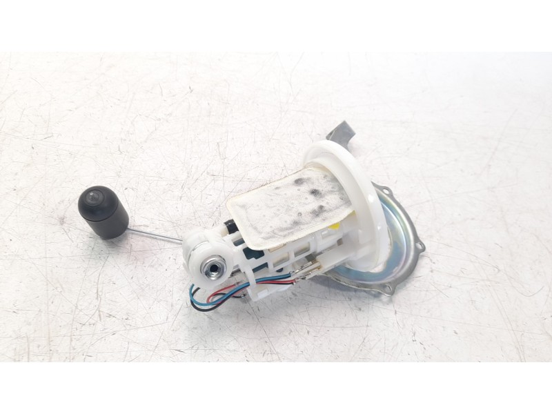 Recambio de bomba combustible para yamaha tricity 300 referencia OEM IAM B74E9070100  