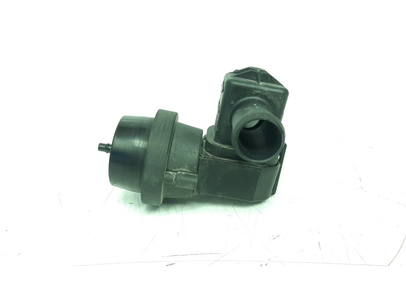 Recambio de bomba agua para audi a4 ber. (b8) 2.0 16v tdi referencia OEM IAM 1J0819809  