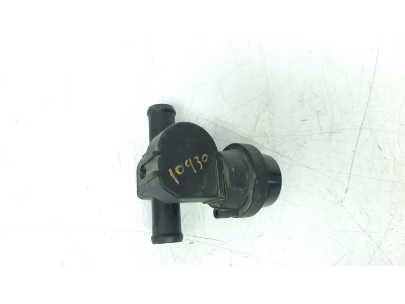 Recambio de bomba agua para audi a4 ber. (b8) 2.0 16v tdi referencia OEM IAM 1J0819809  