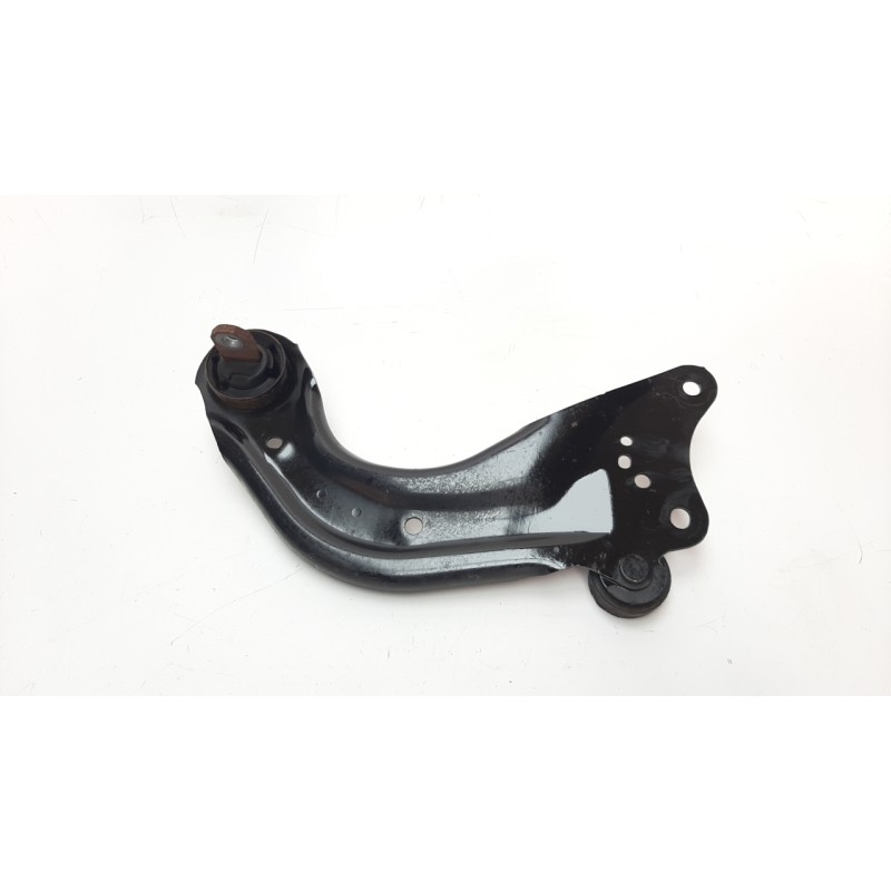 Recambio de brazo suspension inferior trasero izquierdo para mazda 3 lim. () 2.2 turbodiesel cat referencia OEM IAM B63B28250A  
