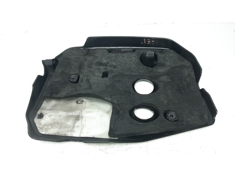 Recambio de tapa motor para volvo v40 1.6 diesel cat referencia OEM IAM AV6Q6N041A  