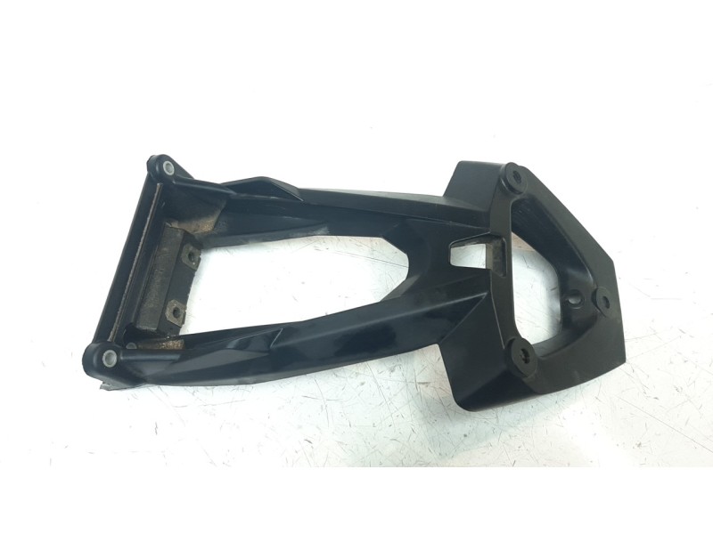 Recambio de portamatriculas para bmw f 800 r referencia OEM IAM 46628526816  