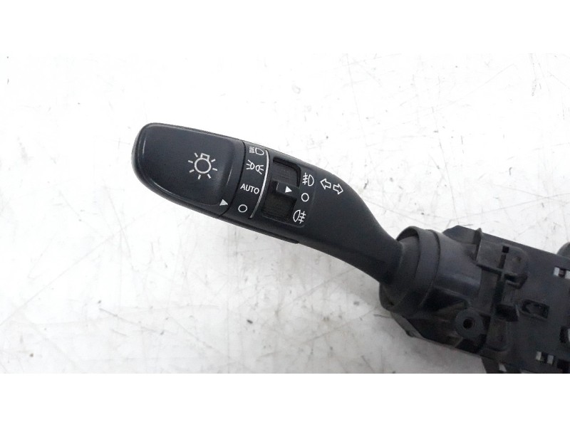 Recambio de mando multifuncion para hyundai santa fe (dm) 2.2 crdi cat referencia OEM IAM 934202W660  