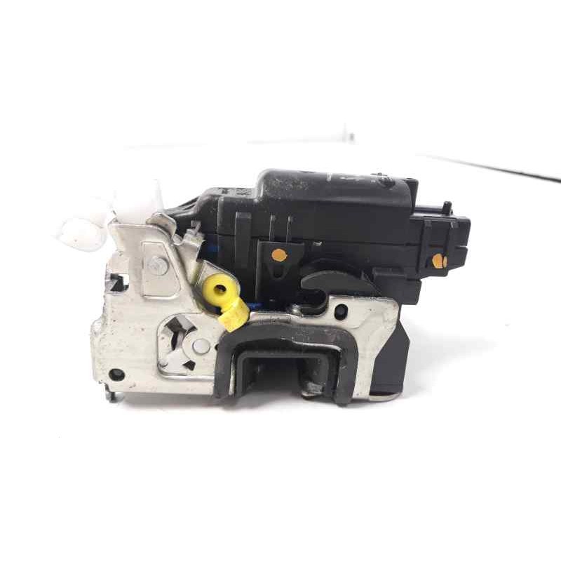 Recambio de cerradura puerta trasera izquierda para dacia lodgy 1.2 16v tce cat referencia OEM IAM 825032860R  