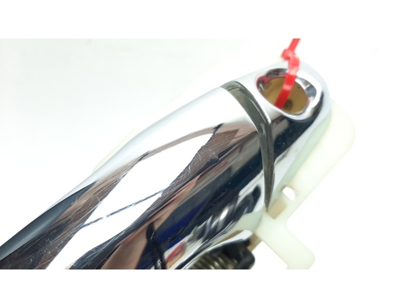 Recambio de maneta exterior delantera izquierda para hyundai santa fe (dm) 2.2 crdi cat referencia OEM IAM 826512W000  