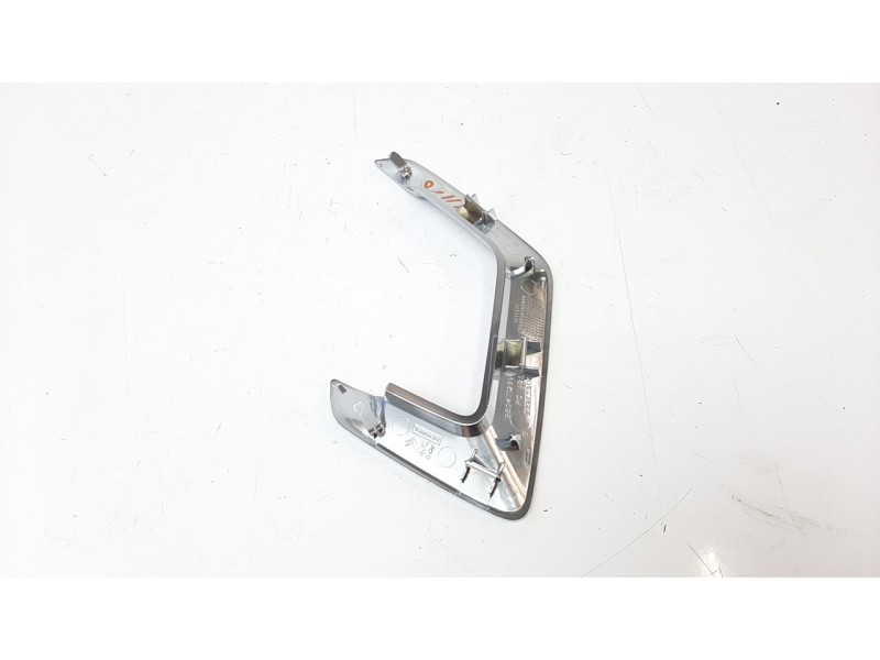Recambio de moldura para peugeot 308 1.2 12v e-thp referencia OEM IAM 98047129VV 1336236X 