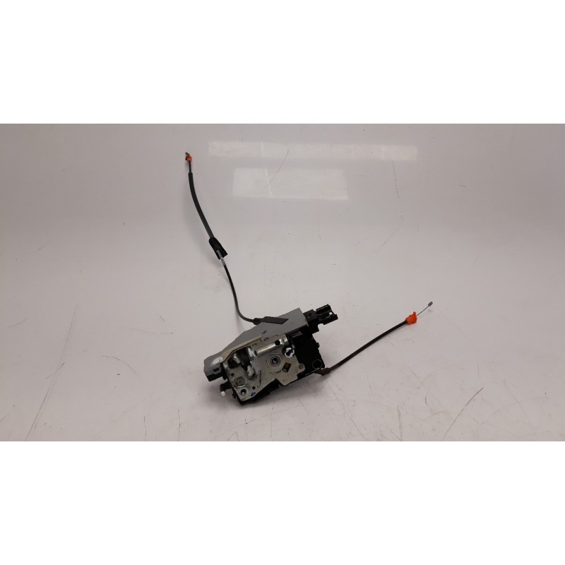 Recambio de cerradura puerta trasera izquierda para citroen c4 picasso 2.0 blue-hdi fap referencia OEM IAM 24090816  