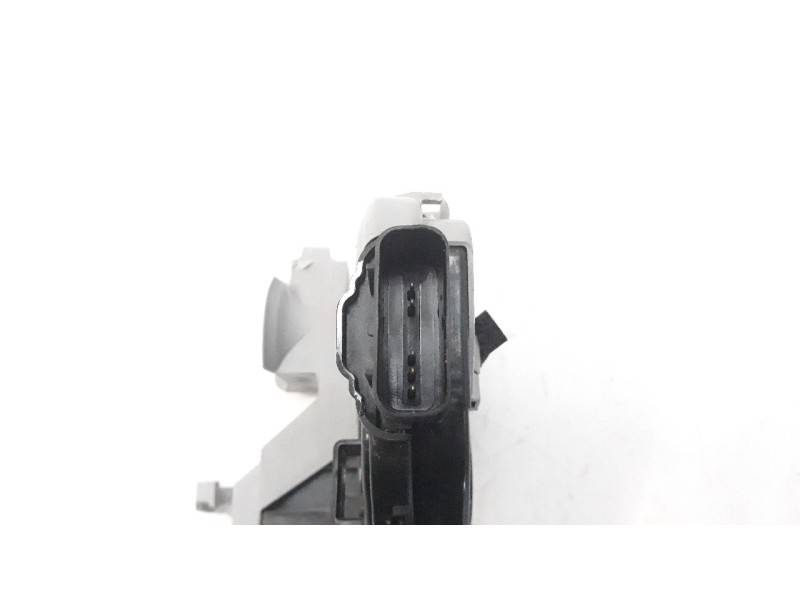 Recambio de cerradura puerta delantera derecha para hyundai ioniq referencia OEM IAM 81320G2010  