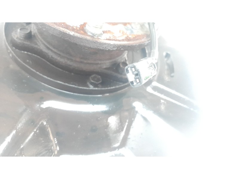 Recambio de mangueta delantera izquierda para hyundai santa fe (dm) 2.2 crdi cat referencia OEM IAM 517152W000  