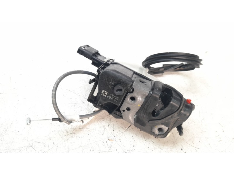 Recambio de cerradura puerta trasera derecha para citroen c3 aircross feel referencia OEM IAM 9826676580  