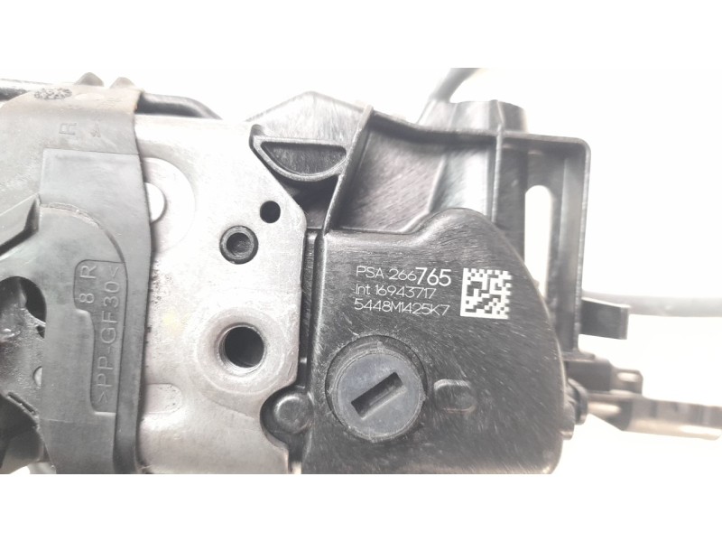 Recambio de cerradura puerta trasera derecha para citroen c3 aircross feel referencia OEM IAM 9826676580  