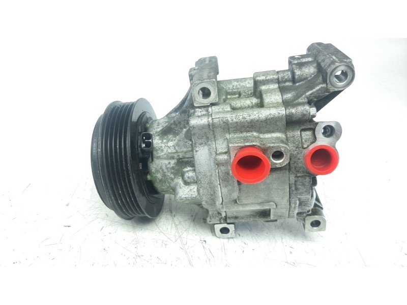 Recambio de compresor aire acondicionado para fiat 500 referencia OEM IAM 52121921  CAF220147