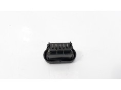Recambio de mando elevalunas delantero derecho para dacia sandero 1.5 blue dci diesel fap cat referencia OEM IAM 602227   2