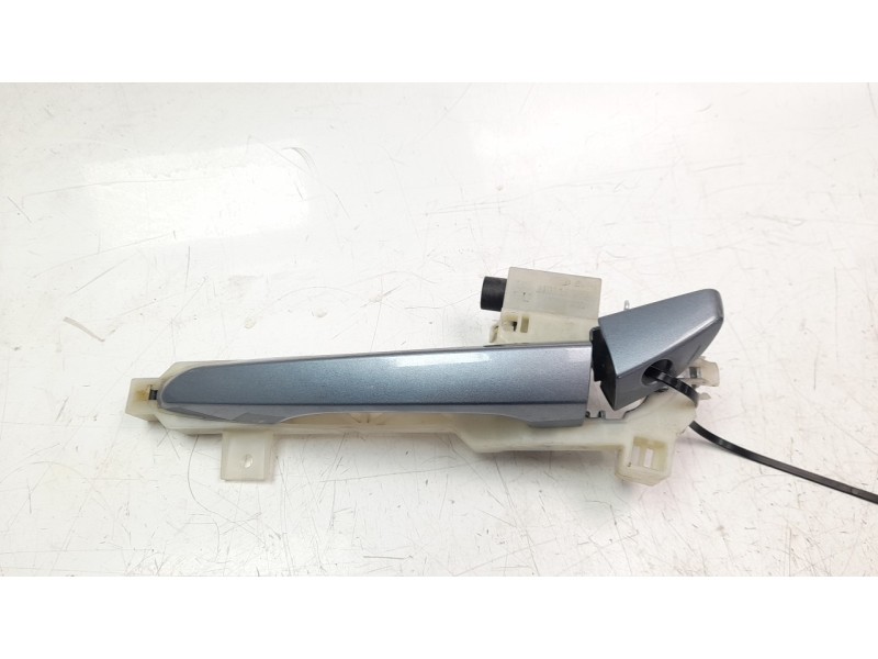 Recambio de maneta exterior delantera izquierda para hyundai kona 1.0 tgdi cat referencia OEM IAM 82651J9000  