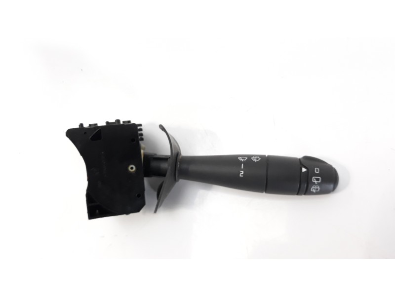 Recambio de mando limpia para dacia sandero 1.5 blue dci diesel fap cat referencia OEM IAM 8200792587  