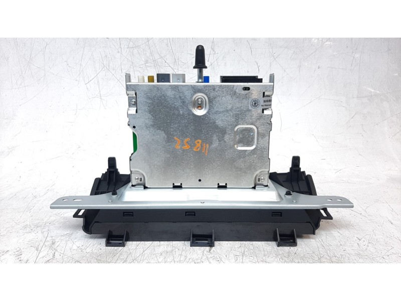 Recambio de sistema navegacion gps para mg hs comfort referencia OEM IAM 11481425  