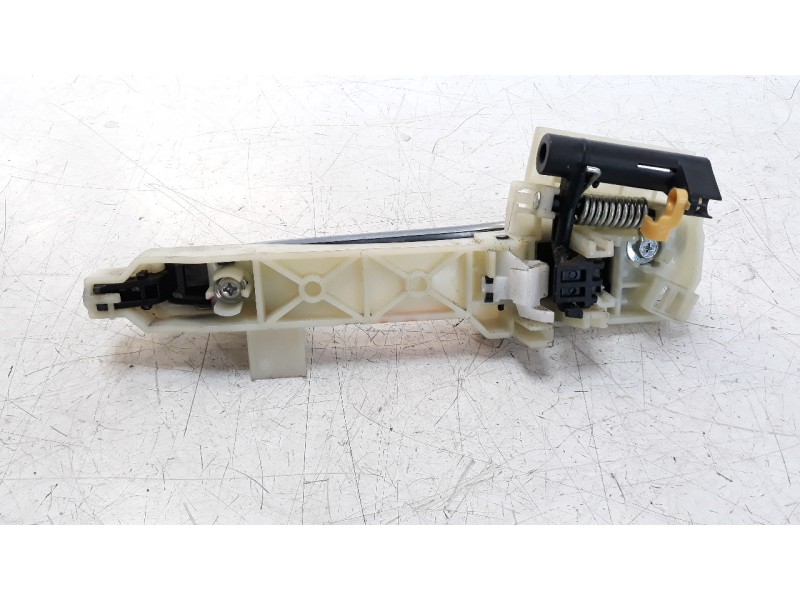 Recambio de maneta exterior trasera derecha para hyundai kona 1.0 tgdi cat referencia OEM IAM 83661J9000  