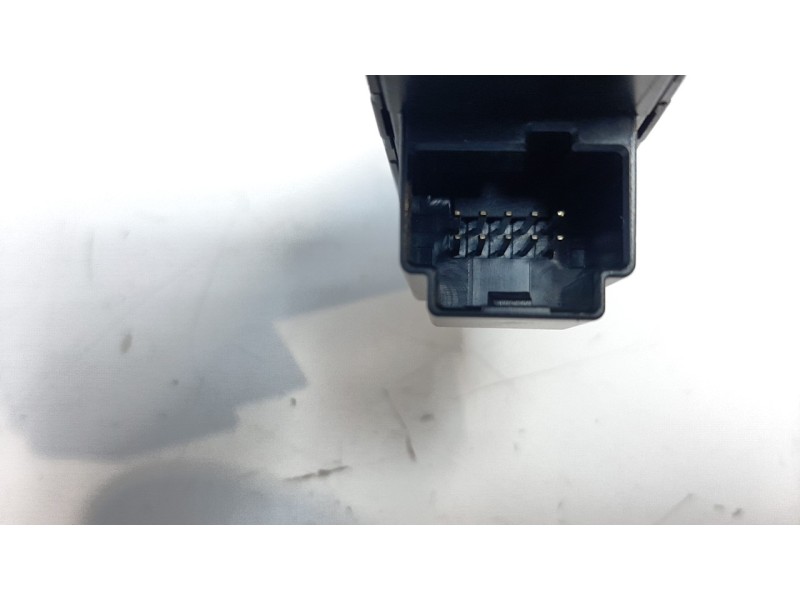 Recambio de warning para mg hs comfort referencia OEM IAM 10175301  