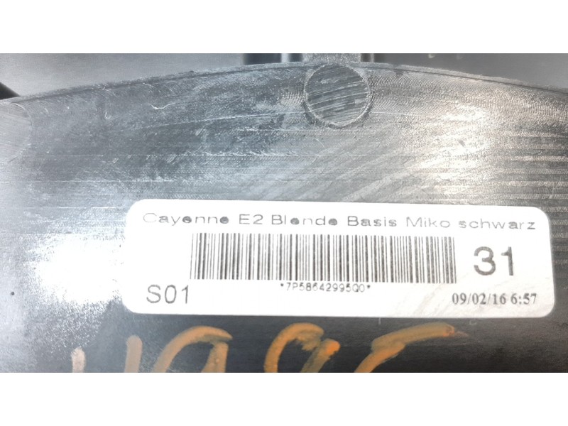 Recambio de moldura para porsche cayenne (typ 92aa) diesel referencia OEM IAM 7P58642995Q0  