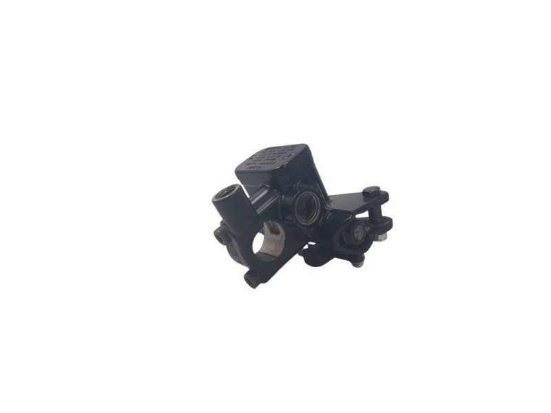Recambio de bomba freno trasera para yamaha nmax nmax 125 referencia OEM IAM B6HF583V00  