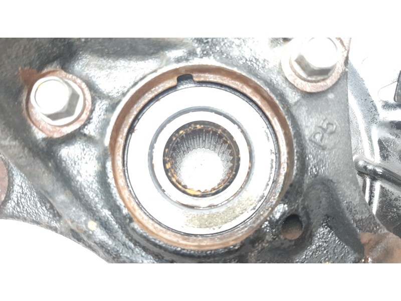 Recambio de mangueta delantera derecha para hyundai kona 1.0 tgdi cat referencia OEM IAM 51716J9000  