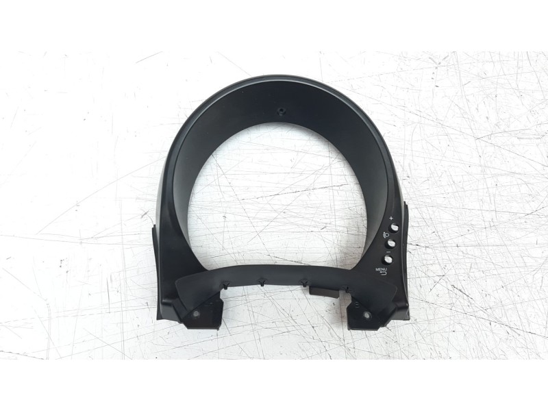 Recambio de moldura para fiat nuova 500 (150) 0.9 cat referencia OEM IAM 735628917  