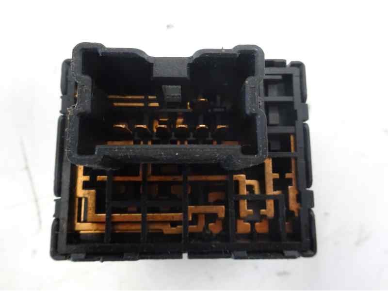 Recambio de mando retrovisor para nissan micra (k12e) referencia OEM IAM   