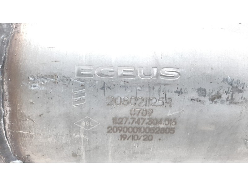 Recambio de filtro de particulas para dacia duster ii prestige referencia OEM IAM 208021125R  