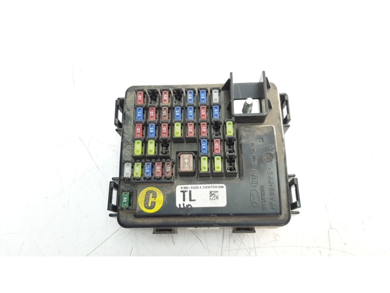 Recambio de caja reles / fusibles para hyundai tucson 1.6 cat referencia OEM IAM 91950D3230A  