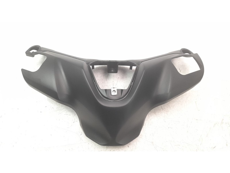 Recambio de moldura para yamaha tricity 300 referencia OEM IAM BX9F62130000  