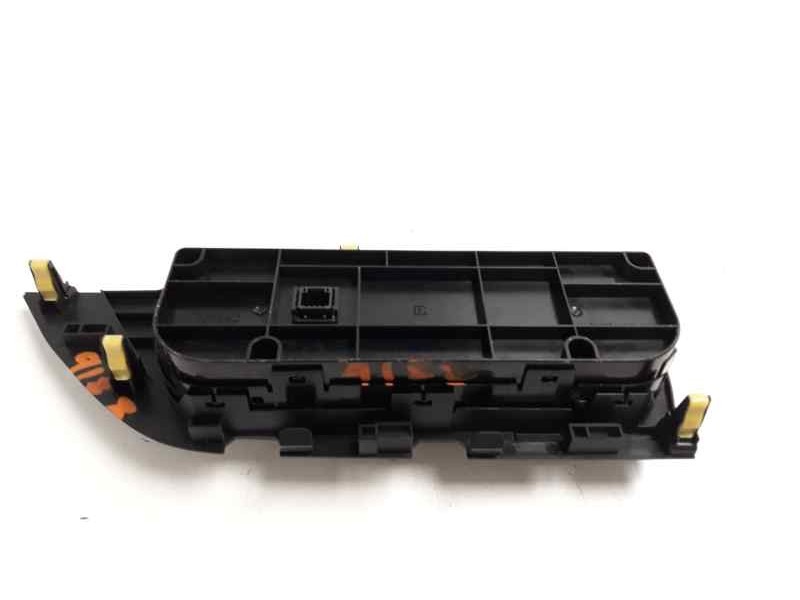 Recambio de mando climatizador para toyota auris active referencia OEM IAM 5590002380  