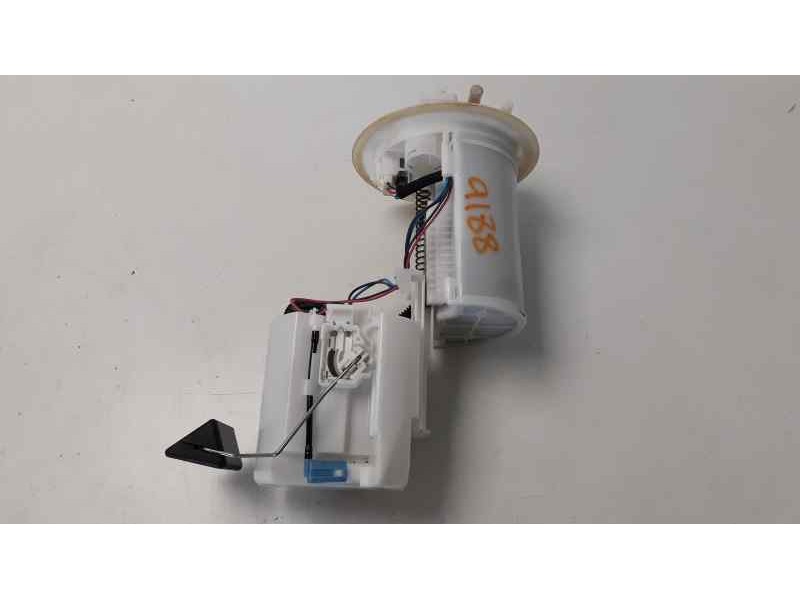 Recambio de bomba combustible para toyota auris active referencia OEM IAM 7702002470  