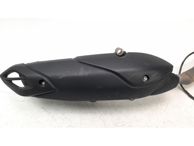 Recambio de silenciador trasero para yamaha nmax nmax 125 referencia OEM IAM BALE471001  